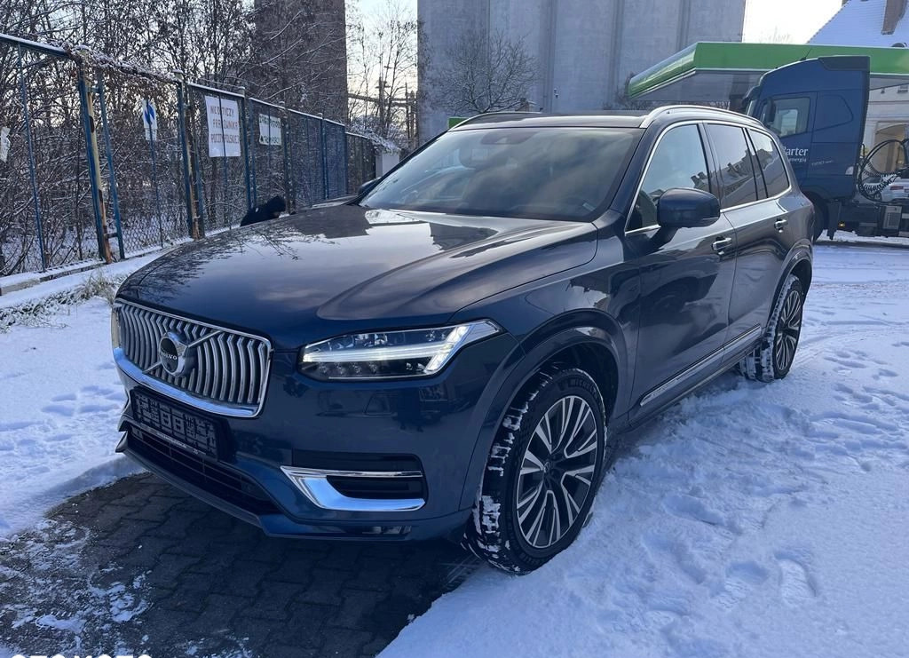 Volvo XC 90 cena 167500 przebieg: 181500, rok produkcji 2020 z Chełmno małe 121